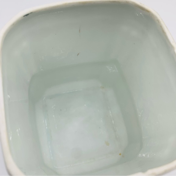 Vintage Victoria Czechoslovakia “Barley” Porcelain Canister (No Lid) - Picture 9 of 14